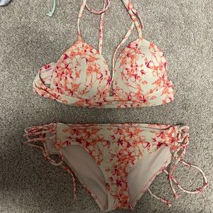 Flora bikini